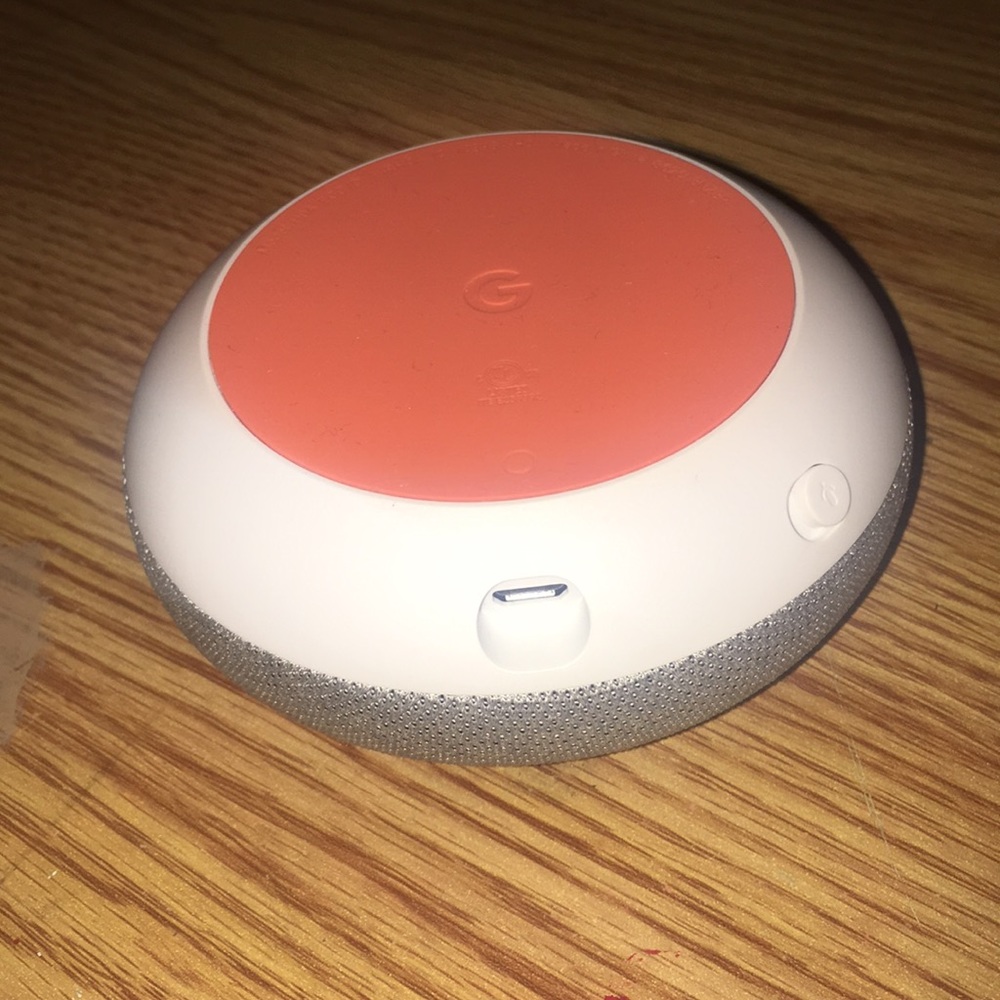 Google mini - Picture 2 of 2